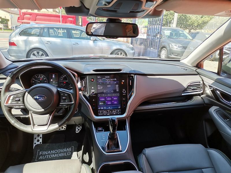 Subaru Outback (2021) 2.5i 124kw F Cross ČR 1maj! - fotka 11 z 32