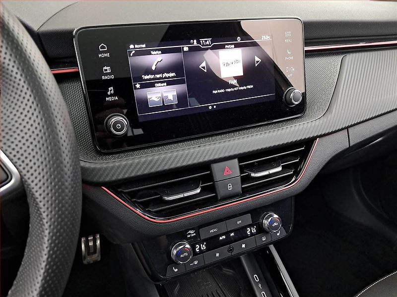 Škoda Kamiq (2025) 1.0 TSI, MONTE CARLO, KEYLESS - fotka 12 z 19