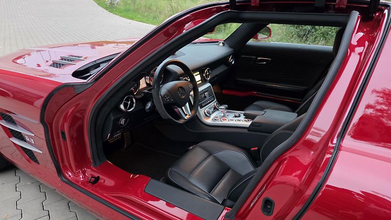 Mercedes-Benz SLS AMG (2011) EU PRAVIDELNÝ SERVIS MB - fotka 8 z 11