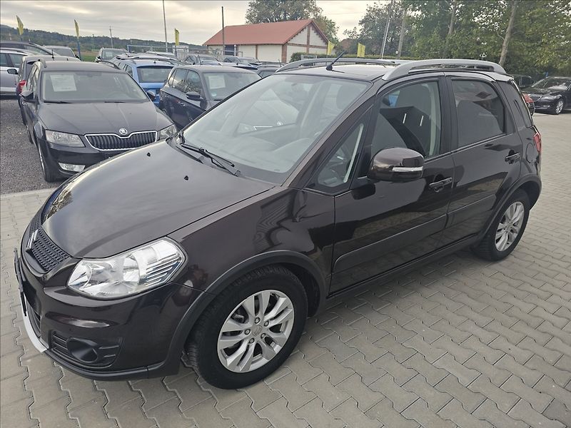 Suzuki SX4 1,6 VVTI 88KW STYLE  AUTOMAT - fotka 10 z 43