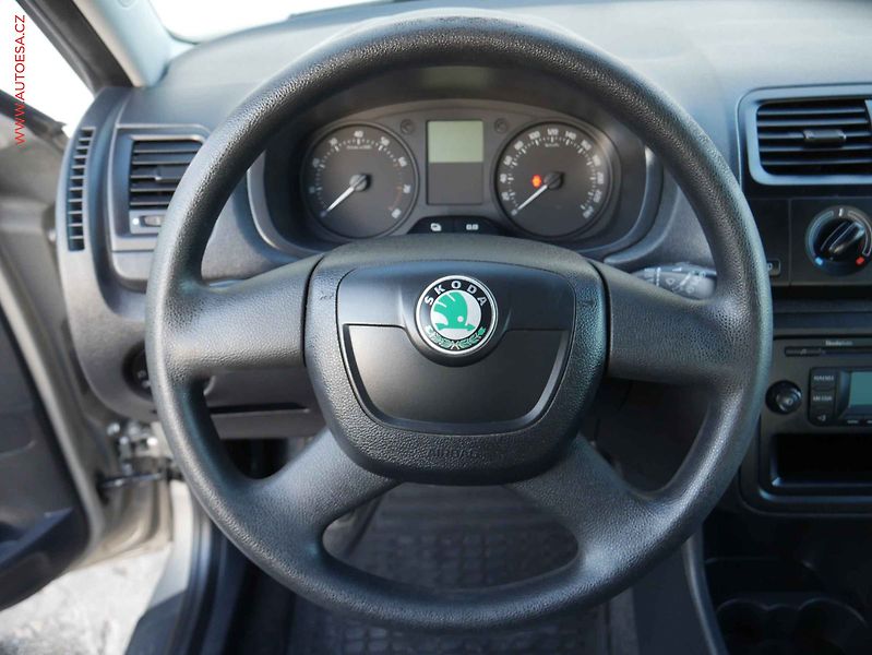 Škoda Fabia (2012) 1.2i, STK7/28 - fotka 14 z 16