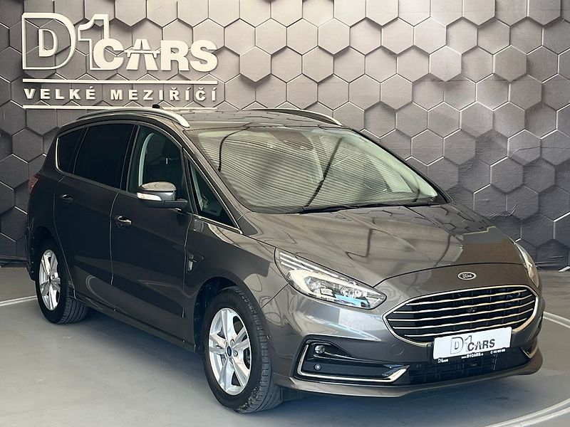 Ford S-MAX 2,5 HEV Titanium 7míst - fotka 6 z 70