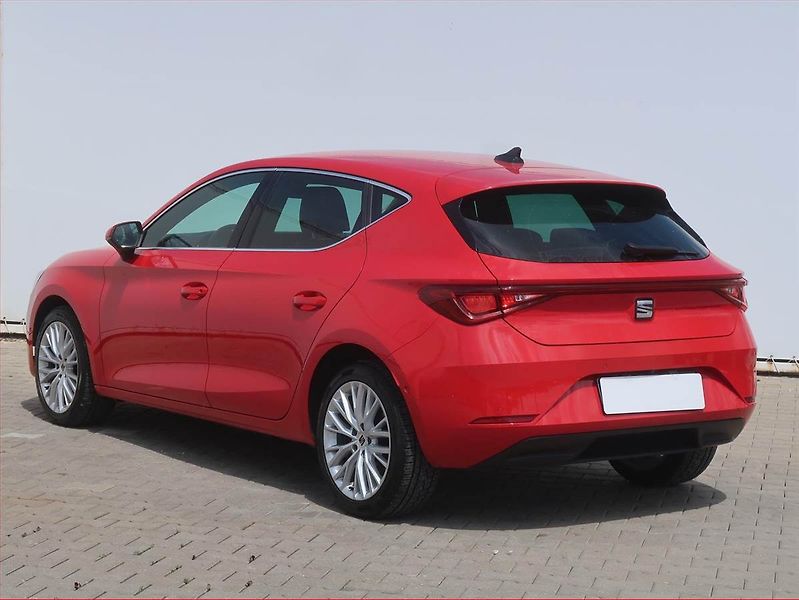 Seat Leon (2021) Xcellence 1.0 TSI, Automat - fotka 4 z 17