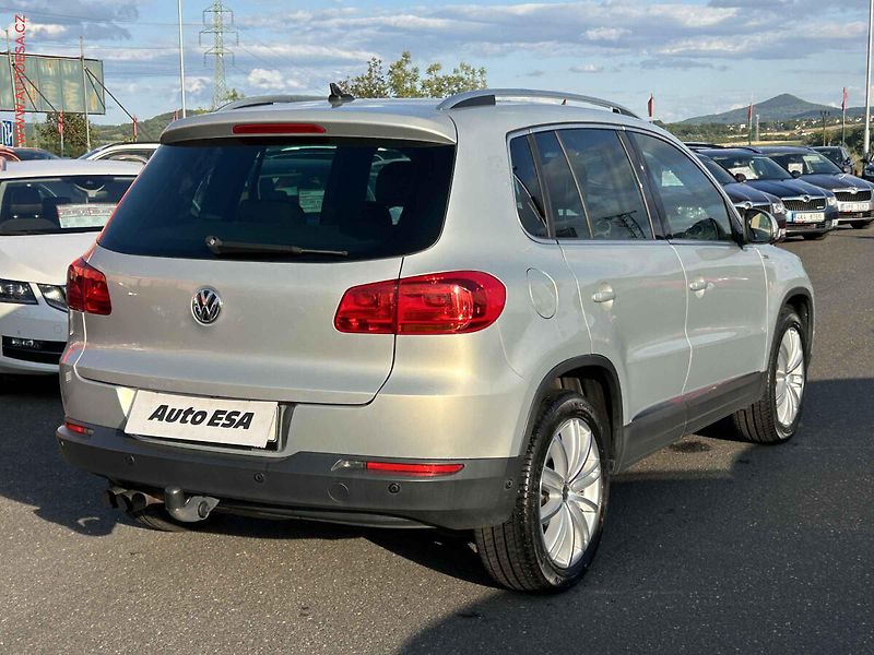 Volkswagen Tiguan (2014) 1.4TSi - fotka 4 z 17