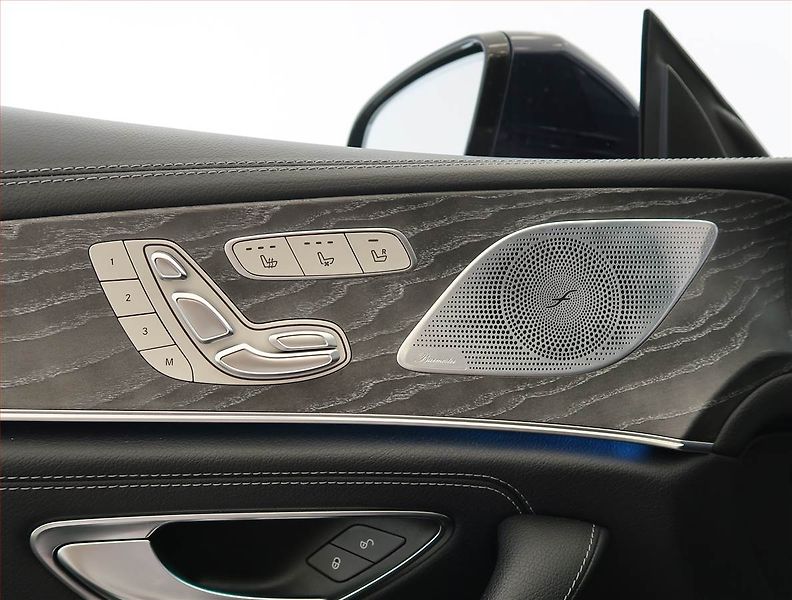 Mercedes-Benz CLS (2019) 350 d 4MATIC - fotka 29 z 32
