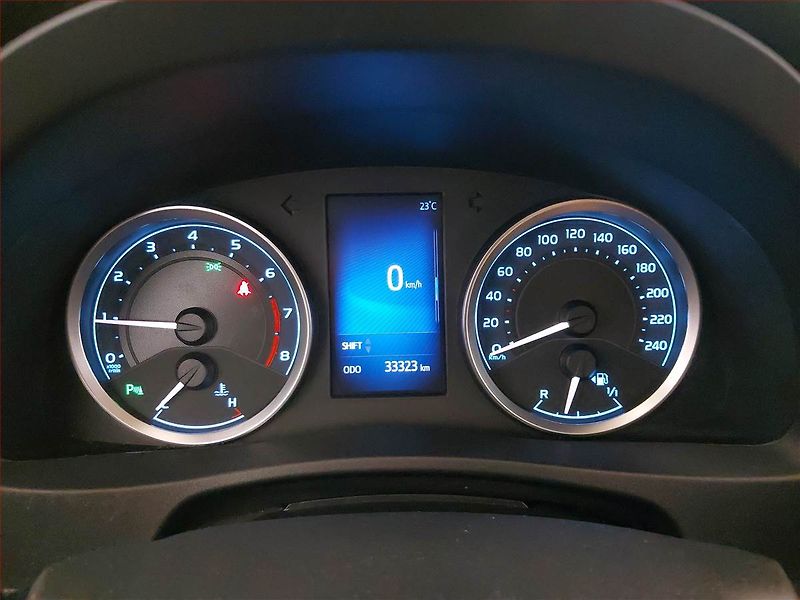 Toyota Corolla (2017) 1.6 Valvematic, ČR,1.maj - fotka 11 z 16