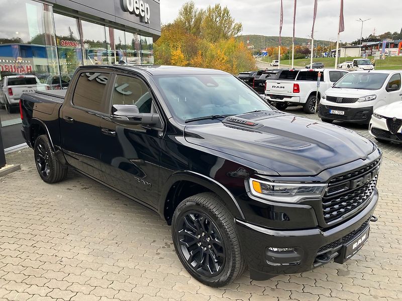 Dodge RAM (2025) 3.0 I6 548k LIMITED NIGHT RAMB - fotka 4 z 63