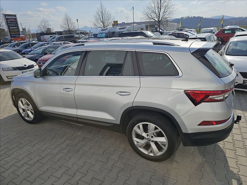 Škoda Kodiaq 2,0TDi 110KW DSG STYLE TZ - fotka 10 z 52
