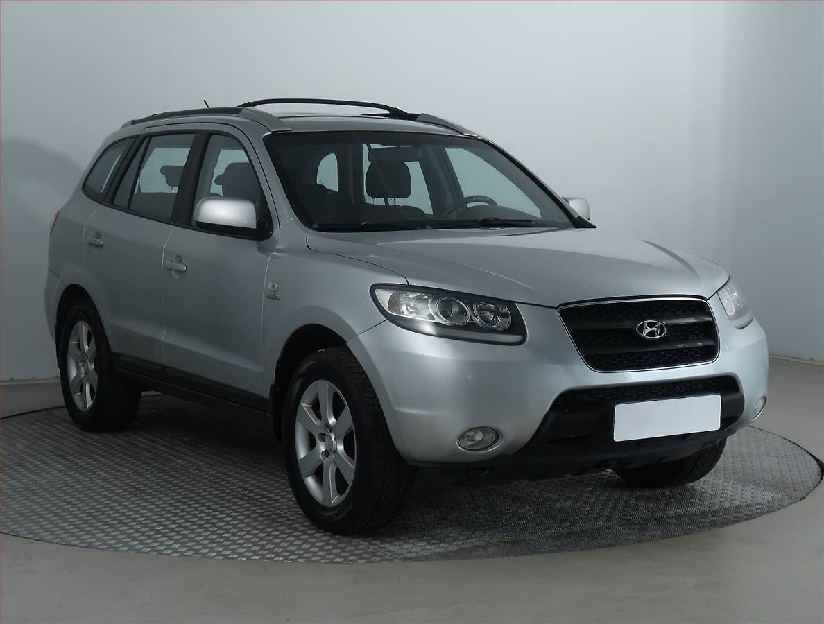 Hyundai Santa Fe 2.2 CRDi, 4X4, po STK, Tažné