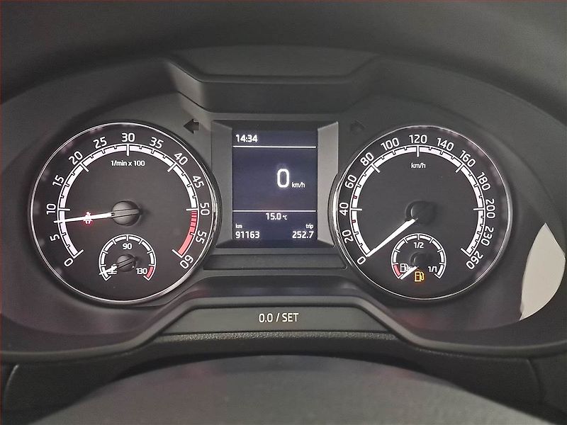 Škoda Octavia (2019) Style 1.6 TDI, Serv.kniha - fotka 11 z 14