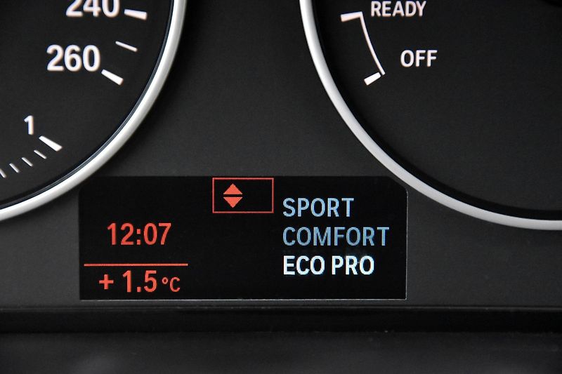 BMW Řada 1 1.6d 6st, KLIMA, TEMPOMAT, ALU - fotka 18 z 50