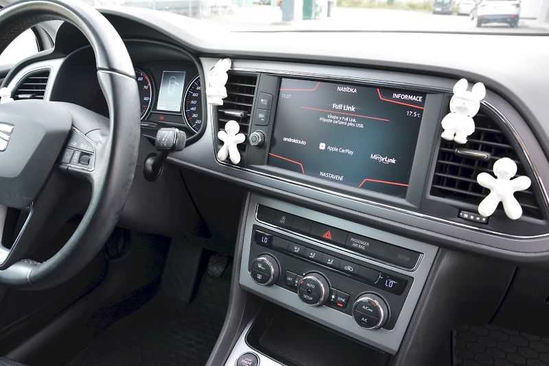 Seat Leon (2017) 1.4 TSI 92 kW Xcellence ST 3. - fotka 20 z 22