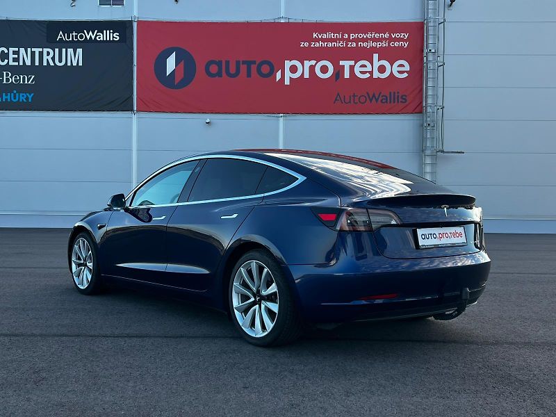Tesla Model 3 Long Range AWD 75kWh FSD - fotka 3 z 25