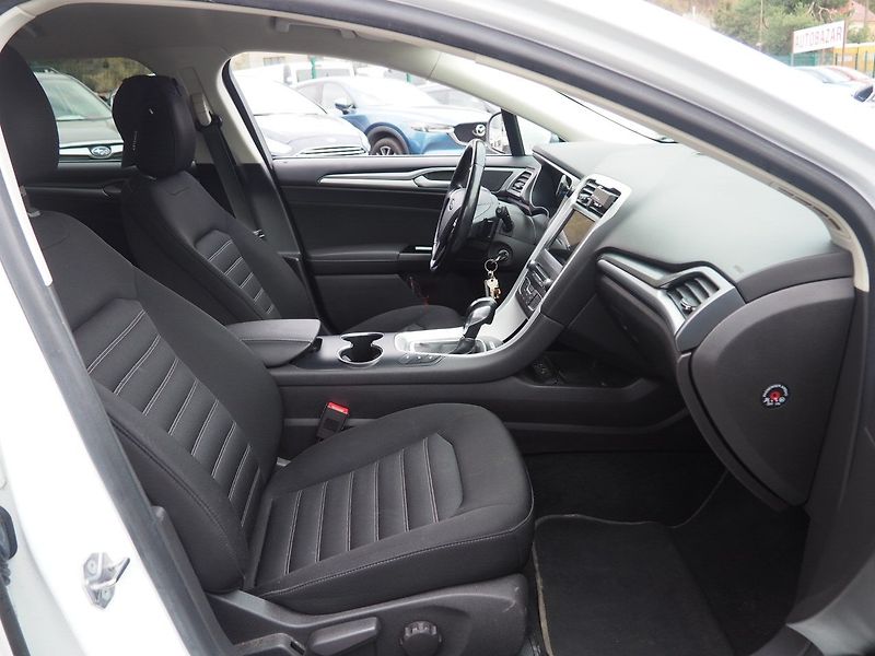 Ford Mondeo (2018) 2.0 TDCi, 110 kW - fotka 17 z 34