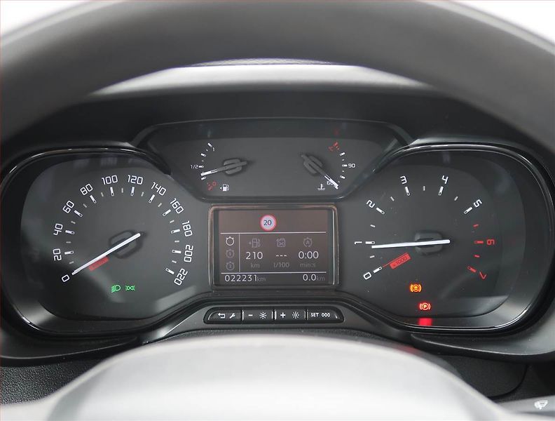 Citroën Berlingo (2022) Live Pack 1.2 PureTech, 5Míst - fotka 11 z 20