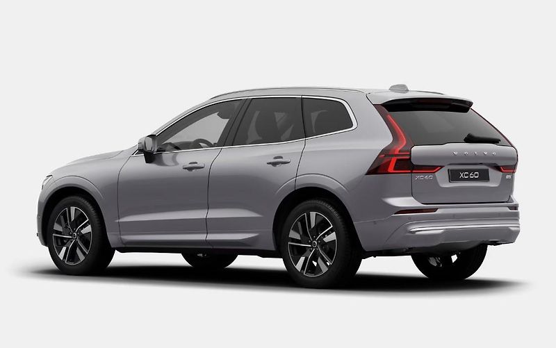 Volvo XC60 (2026) B5 AWD AUT BRIGHT PLUS - fotka 6 z 11
