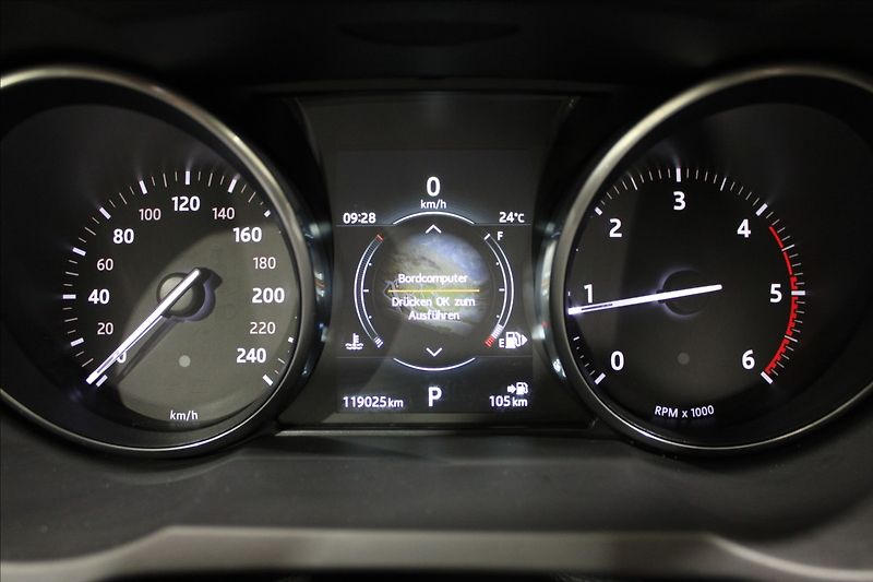 Land Rover Range Rover Evoque 2,0 SE Td4 132 kW Panorama - fotka 22 z 34