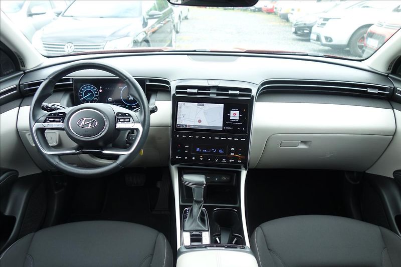 Hyundai Tucson 1,6 T-GDi 110KW, ČR, SERV.KN. - fotka 16 z 43