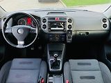 Volkswagen Tiguan 2.0TDI 4x4 MAN SERVISKA TAŽNÉ - náhled 21