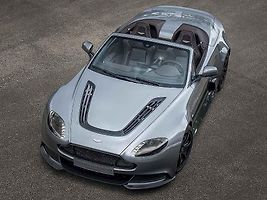 Aston Martin Vantage GT12 Roadster.