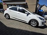Hyundai i30 (2013) 1.4-1.maj.-LPG-TAŽNÉ-KLIMA - náhled 10