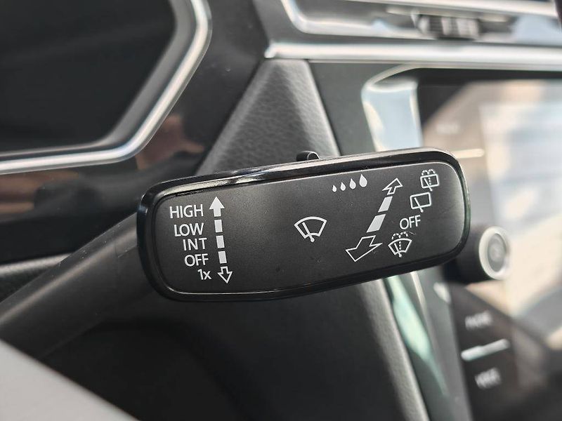 Volkswagen Tiguan Life 6G 1,5TSi - fotka 14 z 22