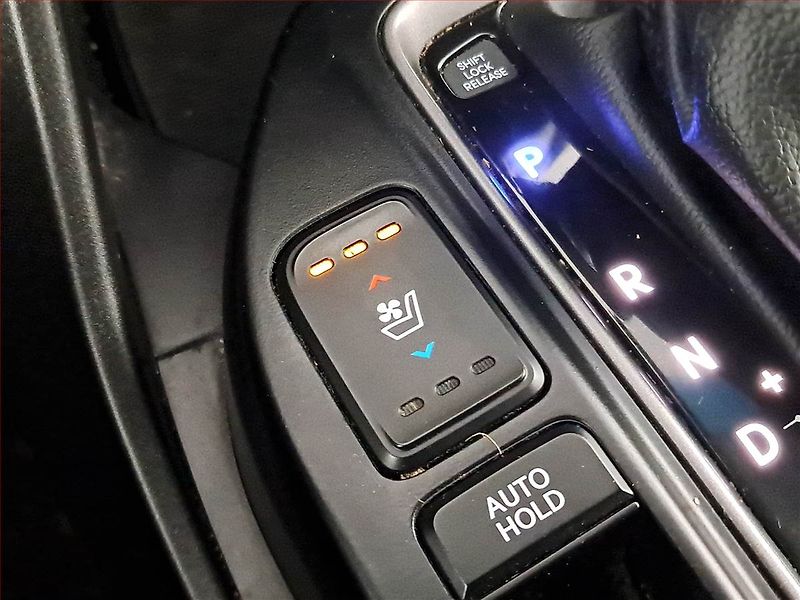 Hyundai Santa Fe (2015) 2.2 CRDi, 4X4, Automat - fotka 19 z 26