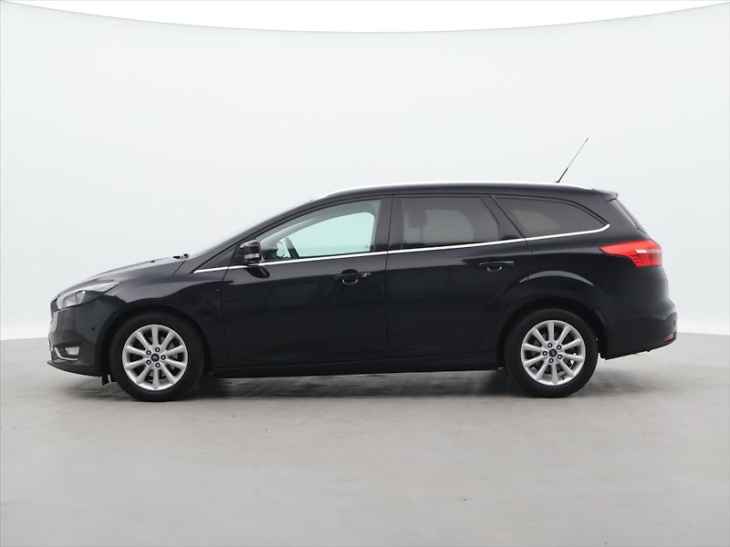 Ford Focus 1.5 TDCI 88kW Aut. Klima Navi - fotka 4 z 31