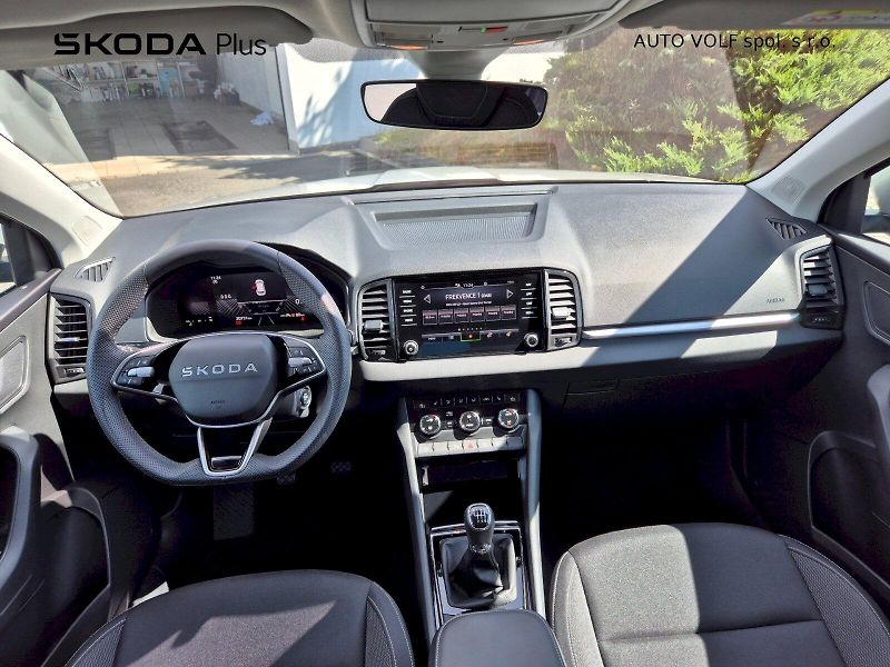 Škoda Karoq (2025) Drive 1.5TSi 110kW 6°manuální - fotka 5 z 31