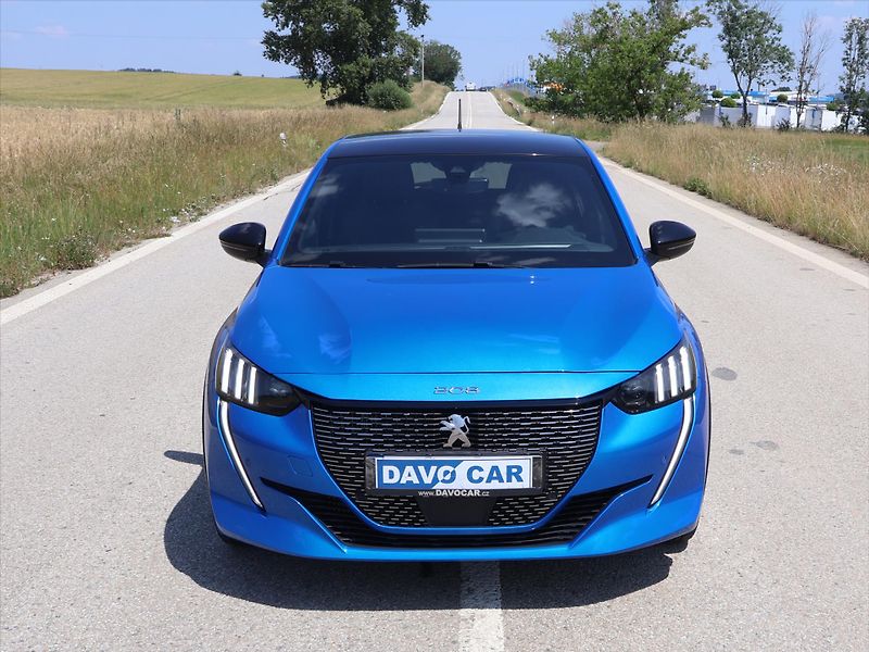 Peugeot 208 1,2 PT 74kW GT-Line LED - fotka 2 z 26