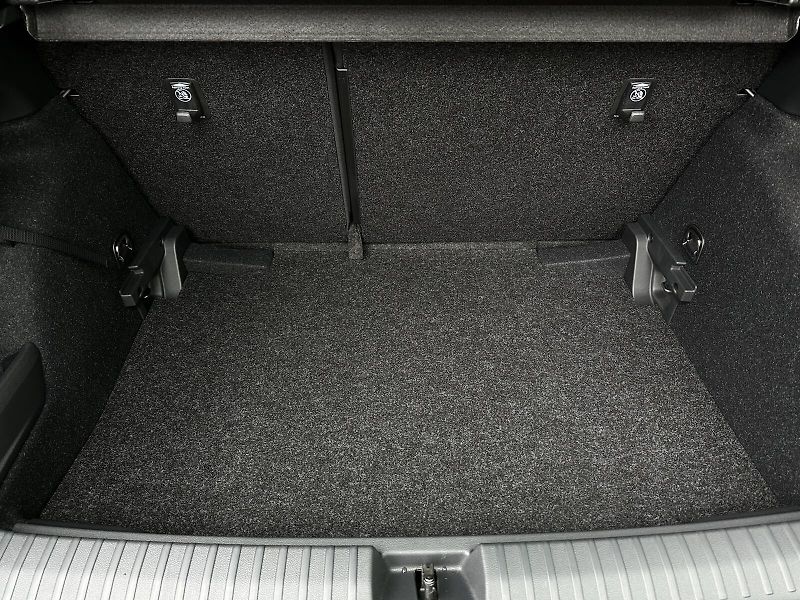 Škoda Kamiq 1.0TSi DSG Monte Carlo 116PS M - fotka 32 z 34