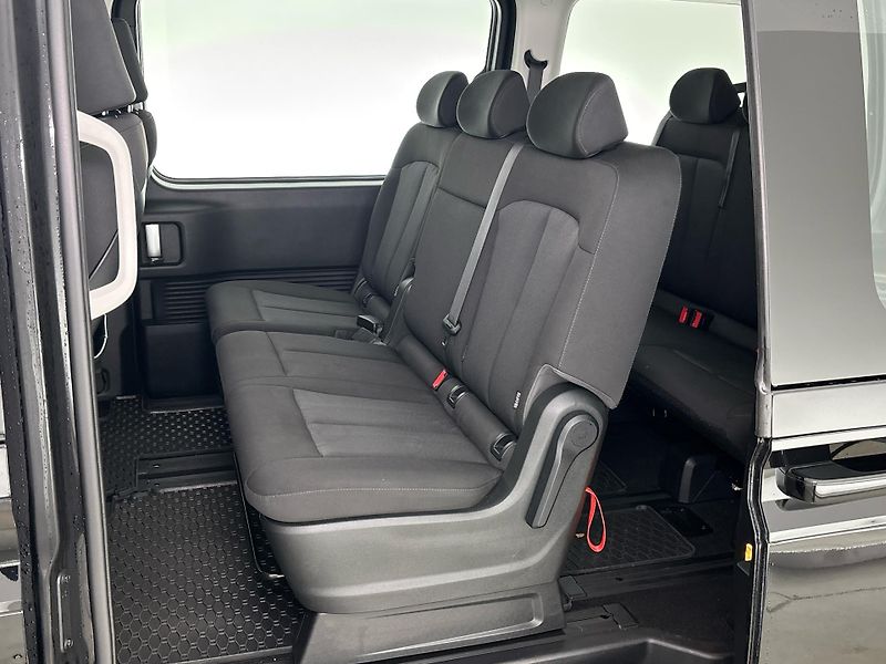 Hyundai Staria Smart - fotka 8 z 30