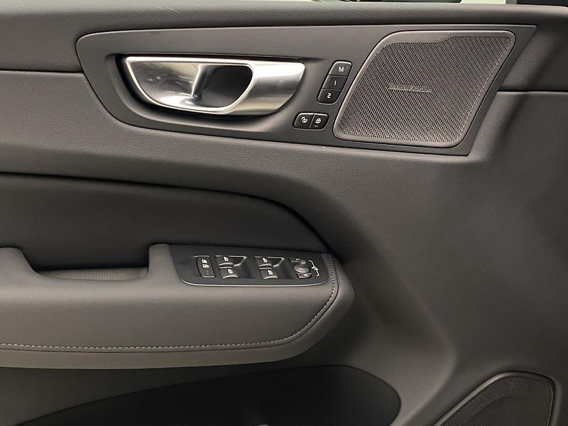 Volvo XC60 (2026) B5 AWD AUT BRIGHT PLUS  - fotka 26 z 62
