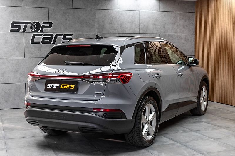 Audi Q4 e-tron 45*82kWH*QUATTRO*SoH92%*ČR 1.M - fotka 6 z 46