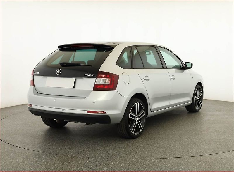 Škoda Superb (2010) 2.0 TDI, Serv.kniha, Tempomat - fotka 5 z 17