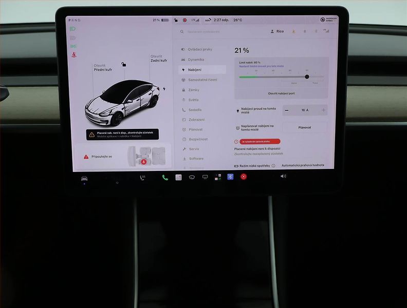 Tesla Model 3 (2019) Long Range 4WD 78kWh, SoH 83% - fotka 11 z 23