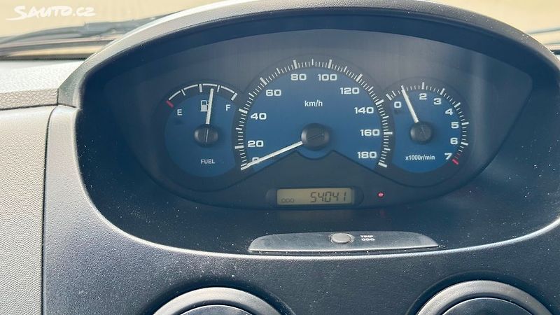 Chevrolet Spark (2005) 0.8i, 38kw Původ ČR 1 maj. - fotka 15 z 17