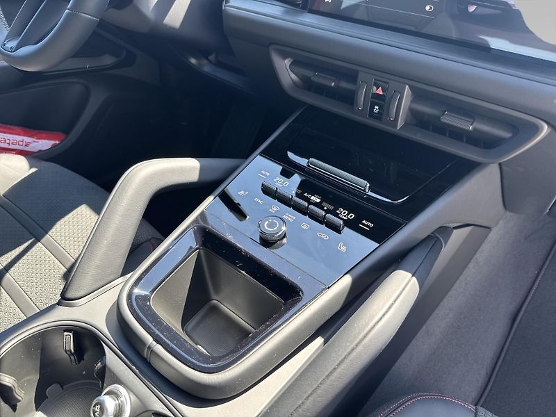 Porsche Cayenne GTS Coupé - fotka 19 z 30