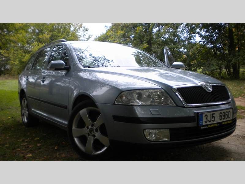RECENZE OJETINY: Škoda Octavia II - firemní i rodinná klasika