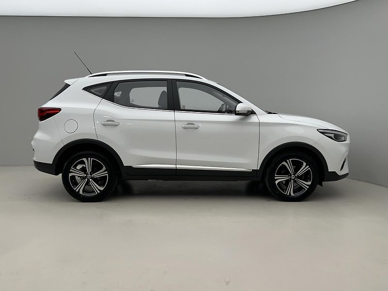MG ZS 1.5 ESSENTIAL PLUS CZ 1.maj.  - fotka 9 z 38