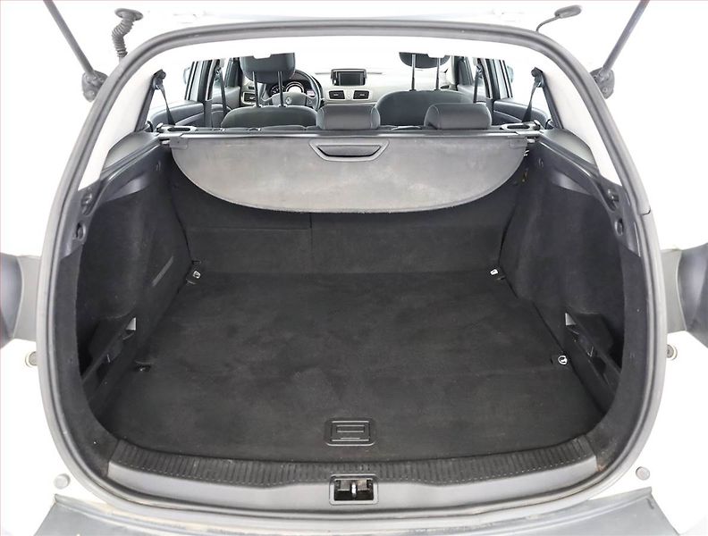 Renault Mégane (2012) 1.5 dCi, Automat, po STK - fotka 15 z 16