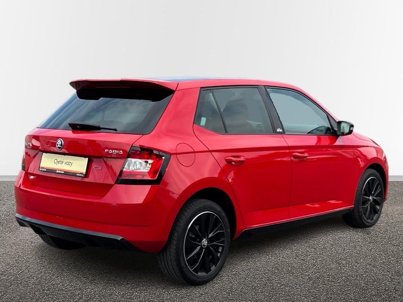 Škoda Fabia Monte Carlo - fotka 2 z 28