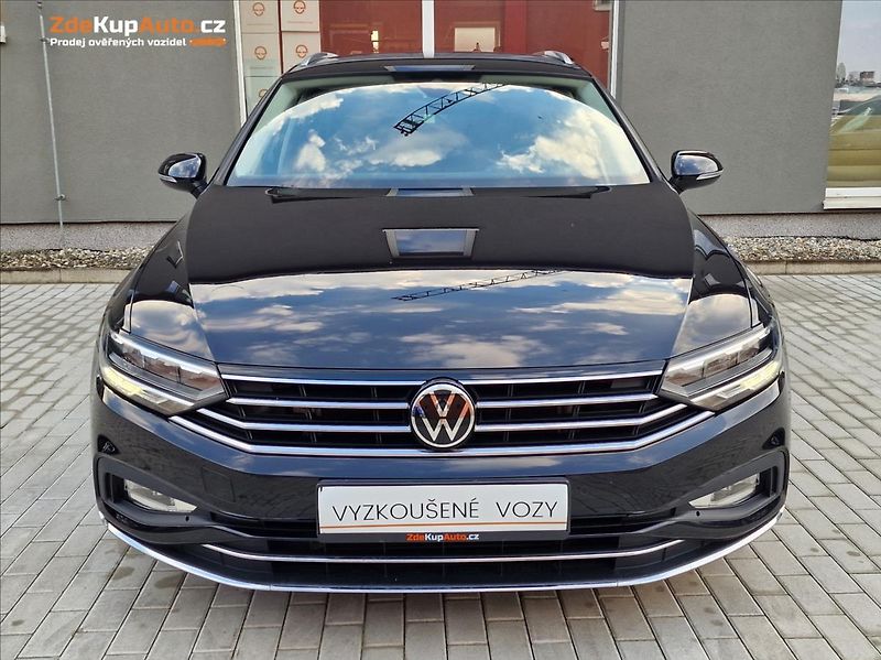 Volkswagen Passat 2.0TDI 147kW 4MOTION DSG Eleg - fotka 4 z 50