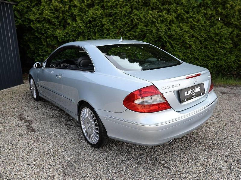 Mercedes-Benz CLK (2007) 220 CDI AVANTGARDE - fotka 7 z 20