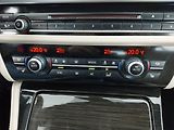 BMW Řada 5 (2015) Luxury Line 518d, Automat - náhled 16