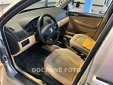 Škoda Fabia (2000) 1.4 16V, AC, výhřev sed - náhled 2