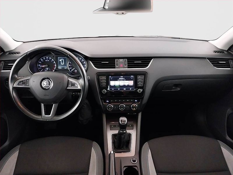 Škoda Octavia (2016) Joy 2.0 TDI, 4X4, Serv.kniha - fotka 8 z 21