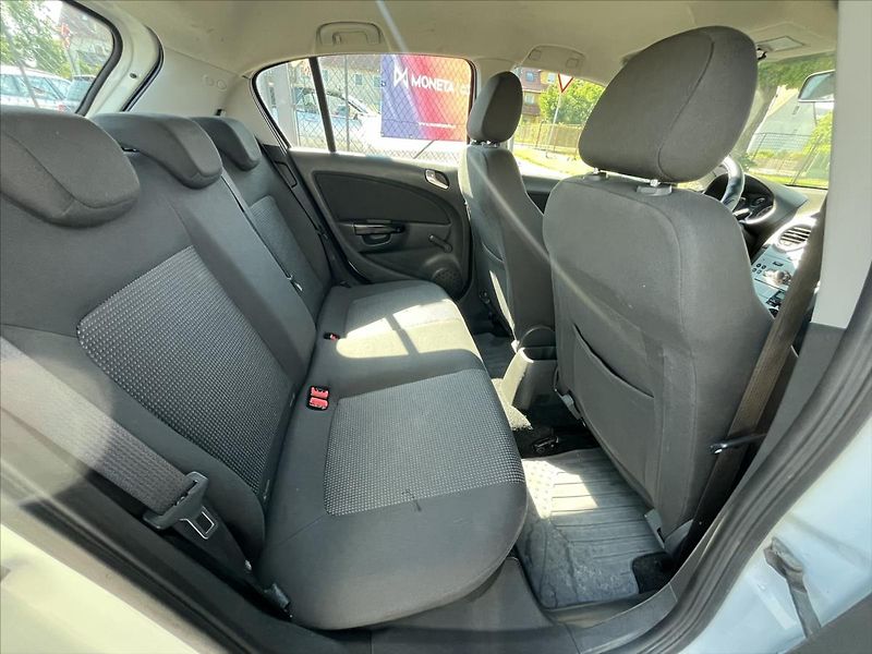 Opel Corsa 1,3 CDTi  Nová STK,Tažné,Klima - fotka 23 z 40