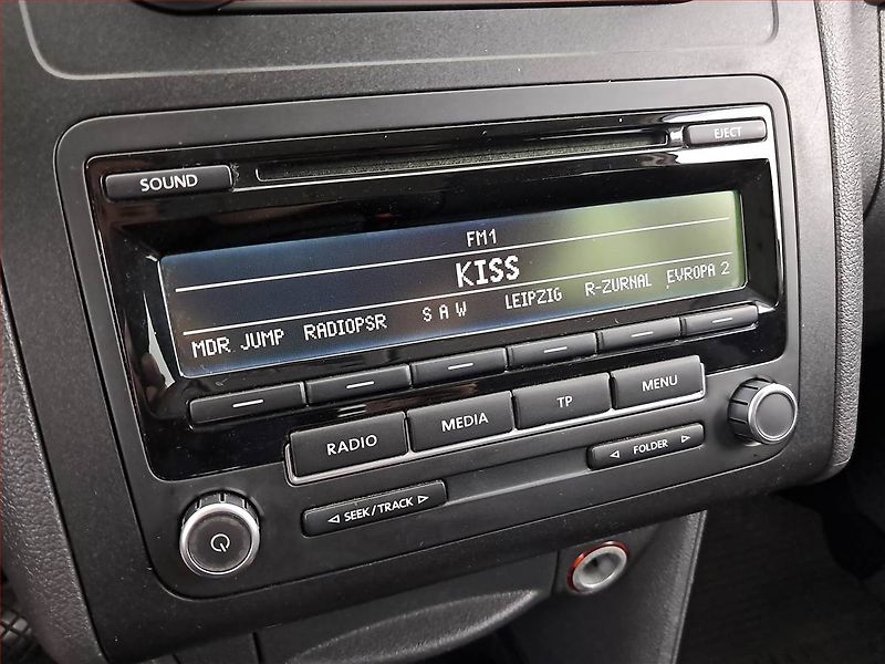 Volkswagen Caddy (2015) Maxi 2.0 EcoFuel, 5Míst - fotka 15 z 16