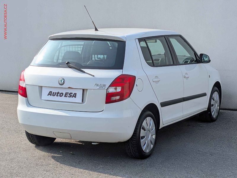 Škoda Fabia (2008) 1.2 i, 2.maj,ČR, Ambiente, AC - fotka 4 z 14
